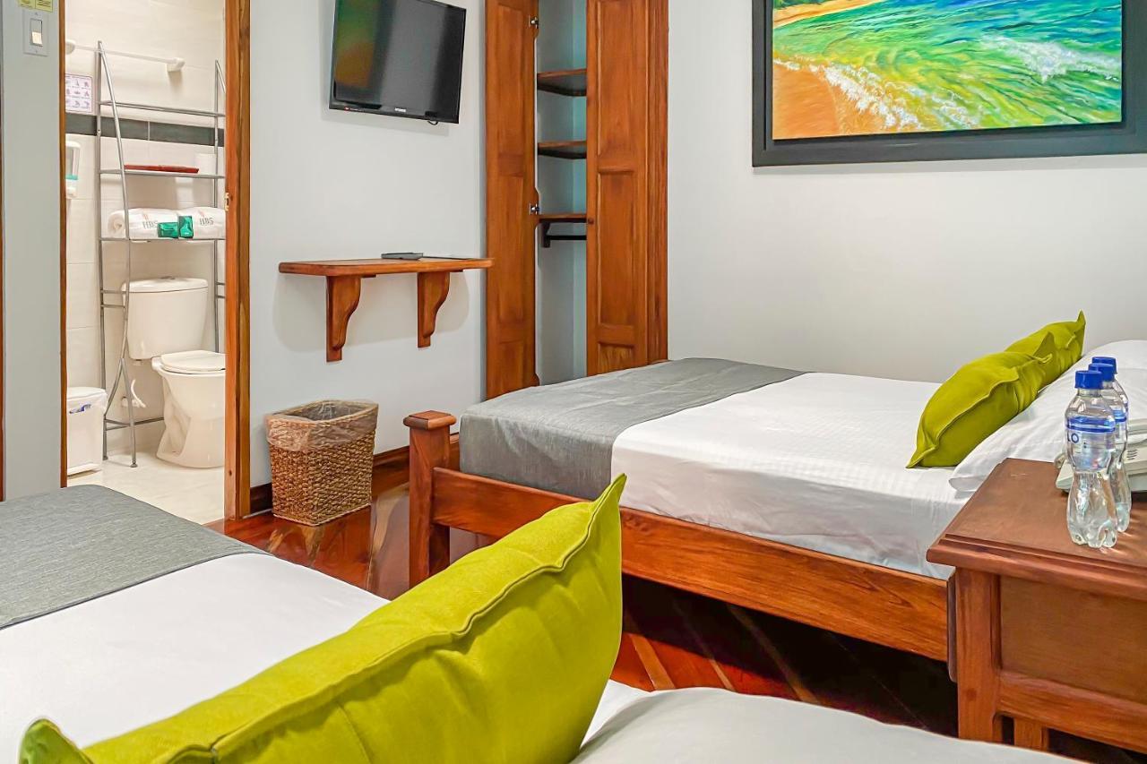 Ayenda 1141 Boutique San Antonio Hotel Manizales Bagian luar foto